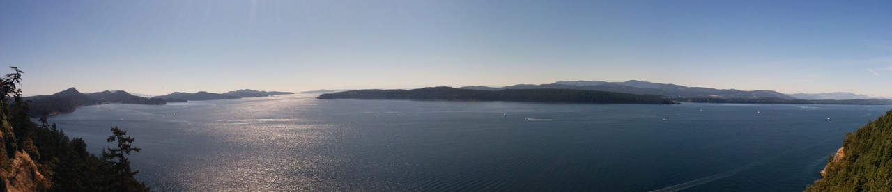 Collinson Point Park viewpoint
        "Top of the World"